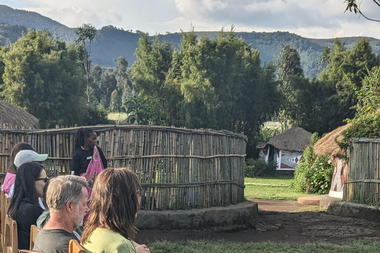 Kigali: Ellen DeGeneres Campus och Gorilla Guardian Village