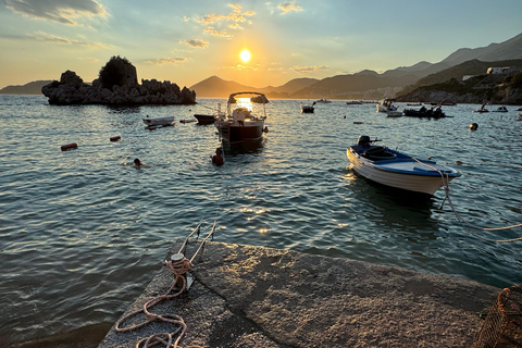 Budva: Private Speedboat Tour with Snorkeling & Swimming Budva: 2hr Private Speedboat Tour with Snorkeling & Swimming