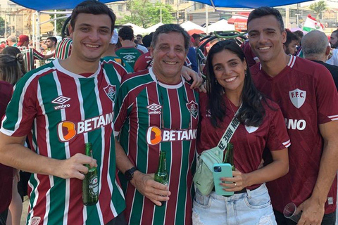 Mecz piłki nożnej Fluminense na Maracanã z lokalnymi gospodarzami