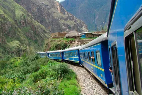 Comboio de Aguas Calientes para Cusco