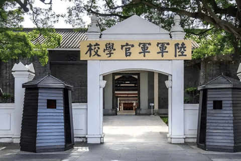 Guangzhou: City Highlights Tour with Lunch & Guide