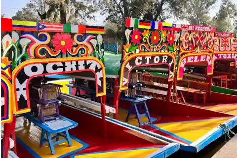 Music and Tequila in Xochimilco visits Coyoacán and CU