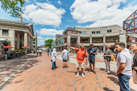 Recorrido vespertino por la historia y lo más destacado de BostonTour privado