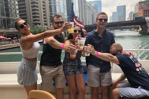 Chicago: Tiki Bar Cruise on Chicago River or Lake Michigan Chicago: Tiki Bar Cruise on Chicago River