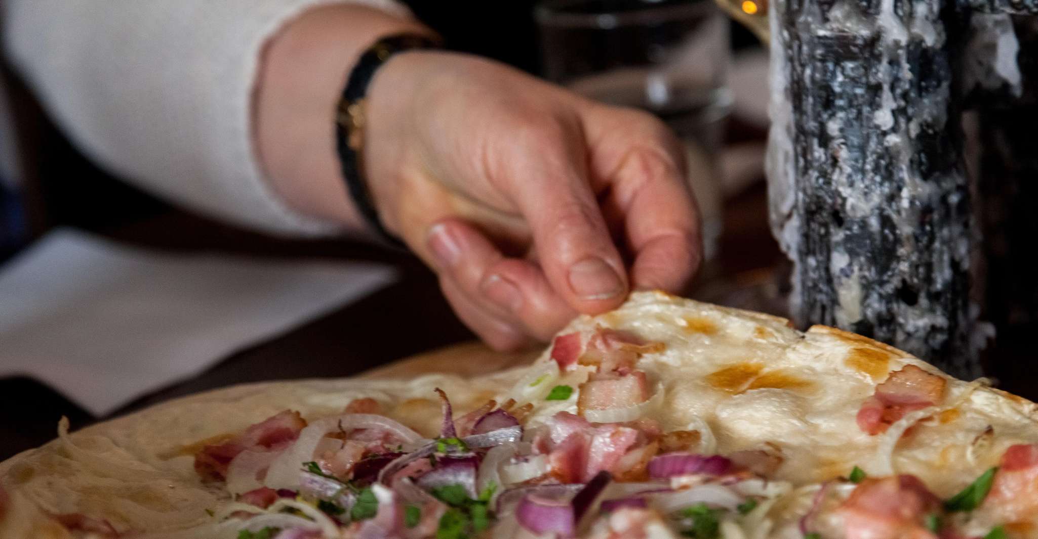 Berlin: Downtown Food Tour with 8 Authentic Local Tastings