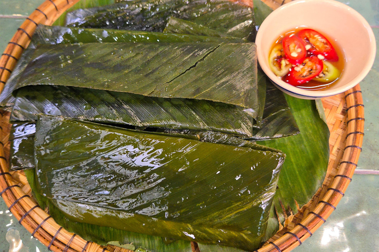 Hue: Market Tour and Cooking Class with typical dishes