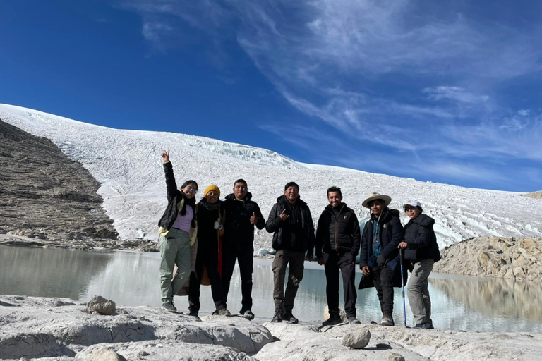 From Cusco - Quelccaya Glacier Hike with Breakfast and Lunch