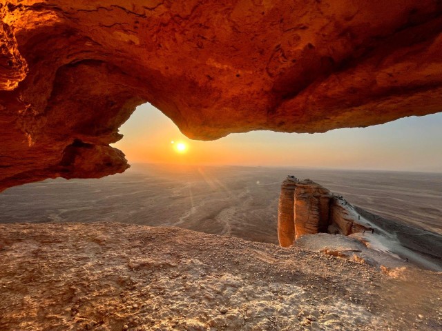 Visit Edge of The World Adventure and Campsite in Riyadh, Saudi Arabia