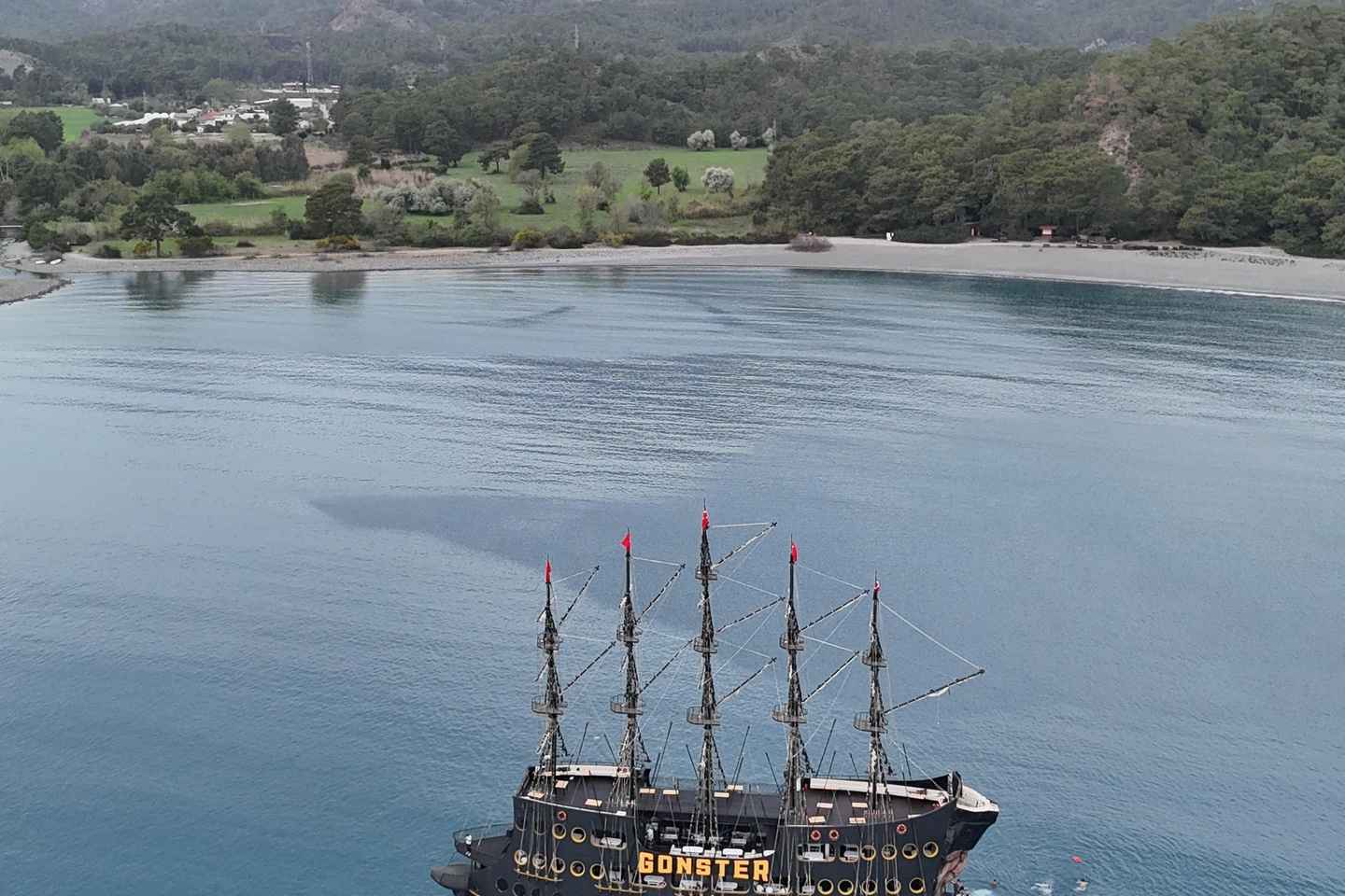 Píratabátsferð á Miðjarðarhafsströnd Tyrklands með akstri frá Antalya, Belek eða Kemer