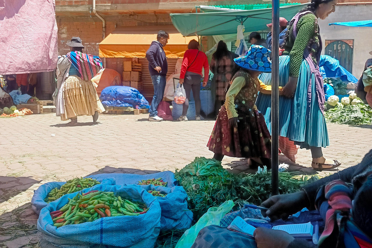 La Paz-El Walking-cable car Tour and the real witches market