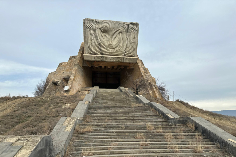 SOVIET TBILISI TOUR: Off the beaten path SOVIET TBILISI: Private Brutalist Architecture Tour