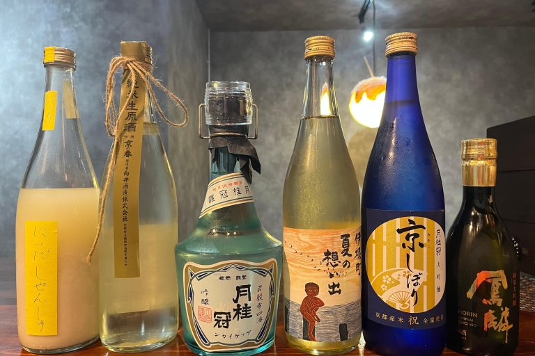 Dégustation de saké d'Osaka avec Takoyaki DIYOsaka : Expérience de cuisine Takoyaki avec Saké à Namba