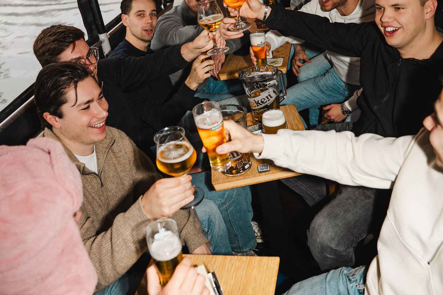 Groningen: 2-hour Booze Cruise with Unlimited Drinks