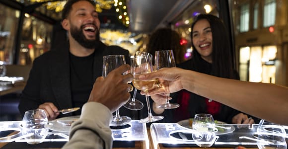 London: 6-Gänge-Gourmet-Dinner im Luxus-Reisebus