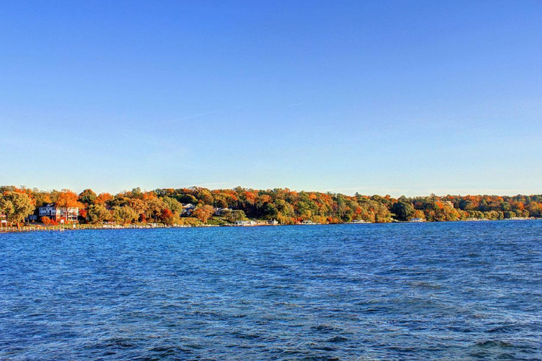 Chicago: Milwaukee &amp; Lake Geneva Maple Foliage 1-Day TourTour mit Abholung