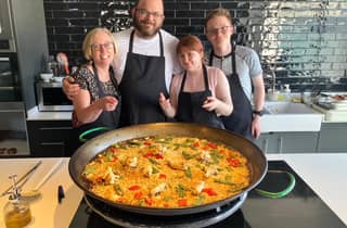 Madrid: Paella-, Sangria- & Churros-Kochkurs