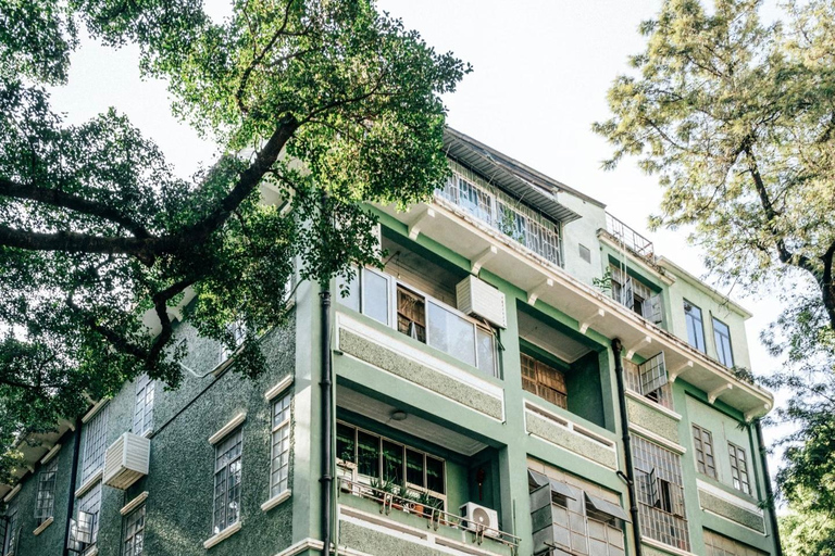 Guangzhou: Shamian Highlights & White Swan Waterfall (2h)