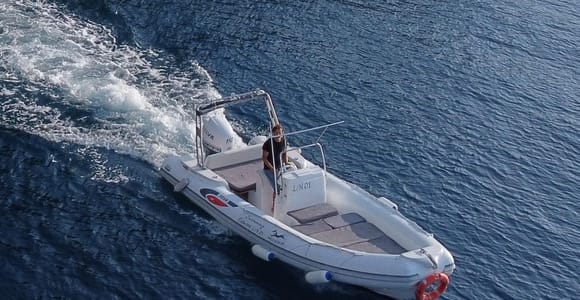 Genua: Ganztägige Bootstour nach San Fruttuoso, Portofino und ...