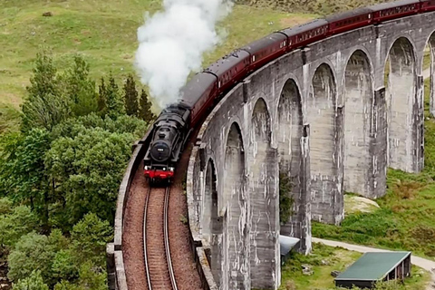 From Edinburgh: 2-Day Highlands Tour with Hogwarts Express 2 Guests Twin Room with 2 Single Beds and a Private Bathroom