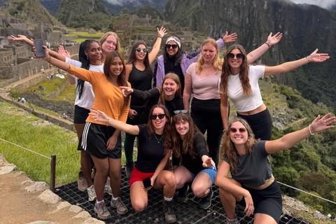 Amazon route with MachuPicchu-Jungle Trail Adventure (4D/3N)