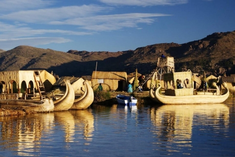 Titicaca lake full day: visit the islands of Uros & Taquile