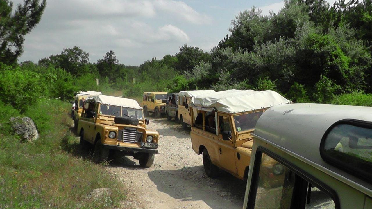Warna: Jeep-Safari mit Brandy-Verkostung und Mittagessen