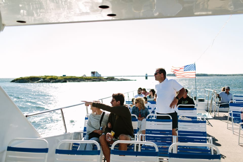 Boothbay Harbor Cruise: Lighthouses, Lobster Haul, and Seals