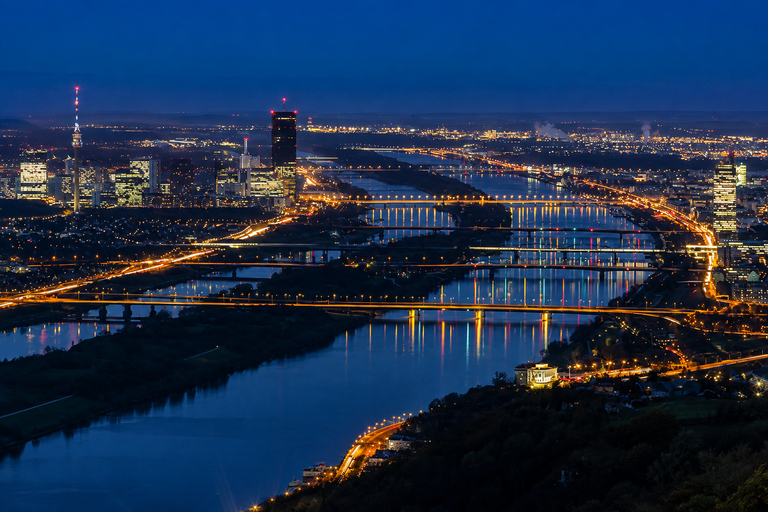 Vienna: Evening Bus Tour, Prater & Kahlenberg Panorama