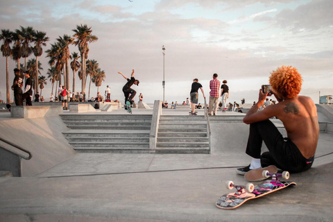 LA’s Iconic Gems: Half-Day Star-Studded Adventure English Guided Tour