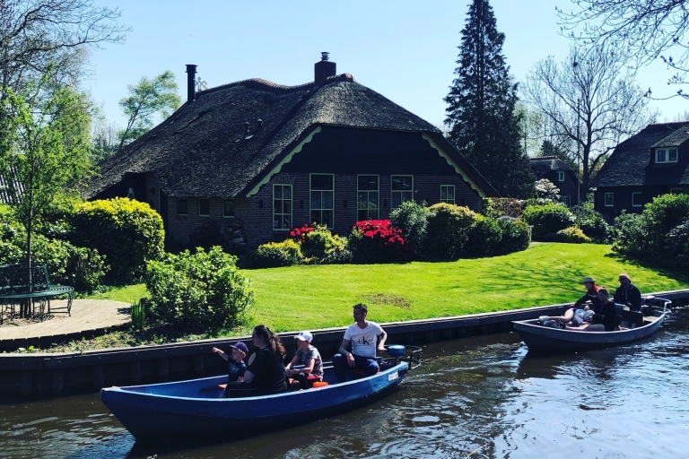 Amsterdam: visite guidée combinée de Giethoorn et Zaanse SchansAucune option