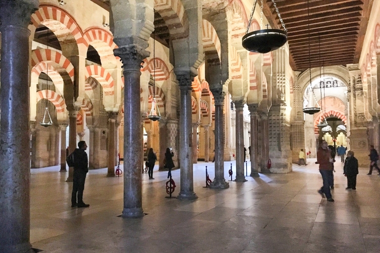 Ab Sevilla: Kulturerbe-Tagestour nach Córdoba