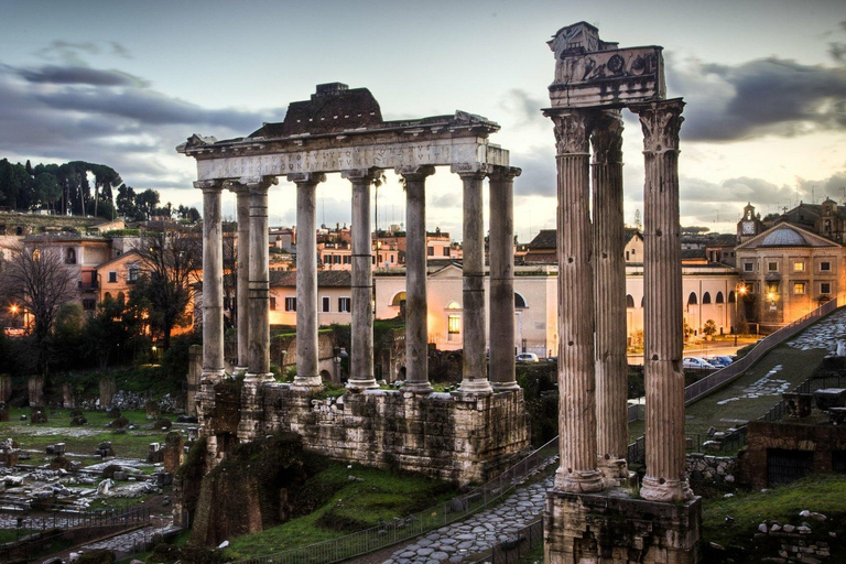 Rome: Colosseum, Roman Forum & Palatine Hill Guided Tour EXTERIOR Only Tour of Colosseum, & Palatine Hilll