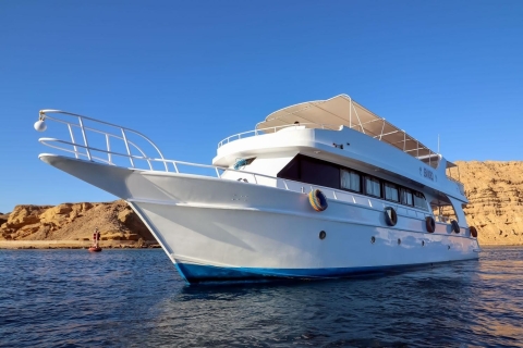 Sharm El Sheikh: Viaje en barco privado VIP con almuerzo
