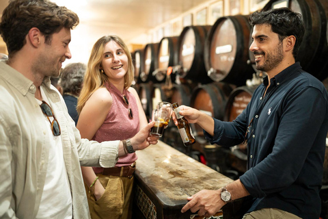 Málaga: Tapas, Vino y Azoteas Tour gastronómico en grupo reducido