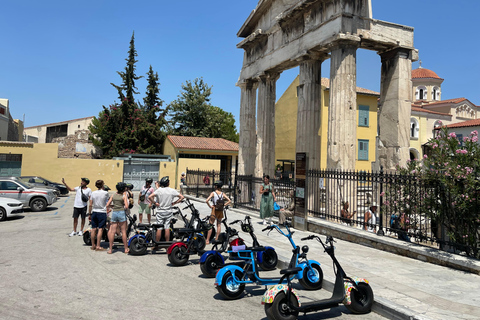 Atenas: Destaques da cidade: tour guiado na cidade por E-Scooter ou E-Bike