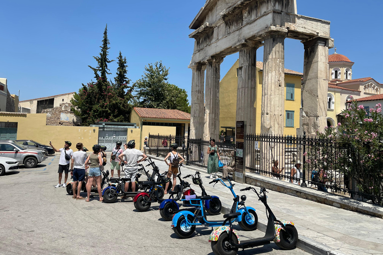 Atenas: Destaques da cidade: tour guiado na cidade por E-Scooter ou E-Bike