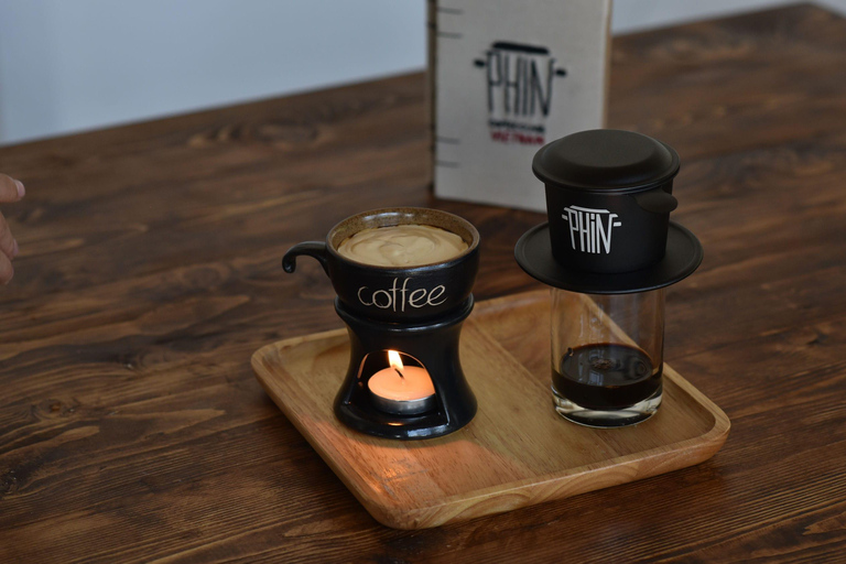 Da Nang: Hands-On Vietnamese Coffee Class with Local Host