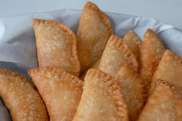 3-Hour Panoramic Tour of Punta Cana with Artisan Market