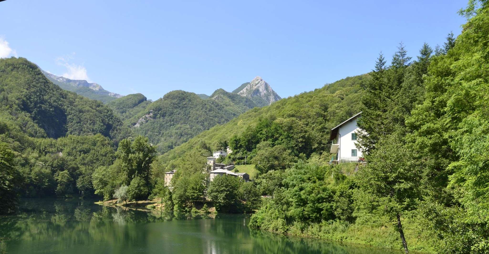 Garfagnana Tour di Shuttle da Lucca e Pisa - Hizvo