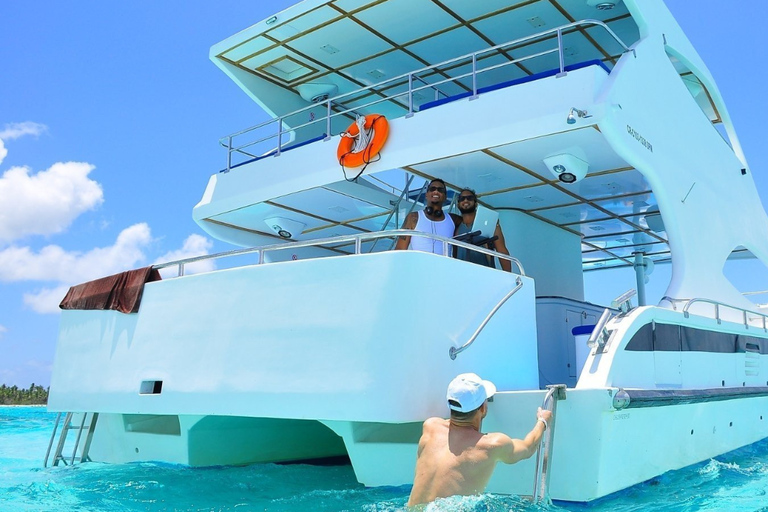 Punta Cana: Saona Island Classic Tour with Lunch & Drinks