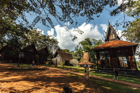 Chiang Rai: 2 Temples (White and Blue) + Black House Museum Meeting Point: Wat Phra Singh (Hotels Outside Pickup Area)