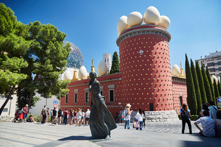 Barcelona: Girona &amp; Figueres Day Trip with Dali Museum