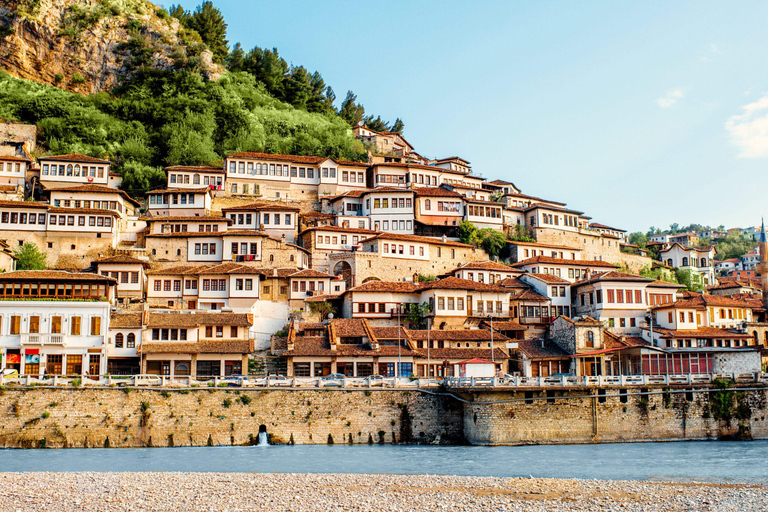 贝拉特户外探险：文化和真枪实弹射击乐趣