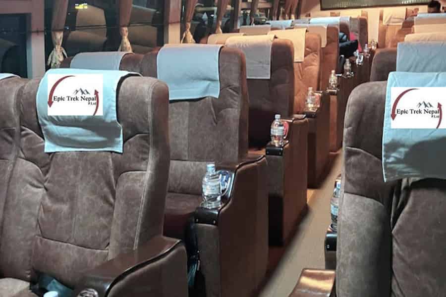 Luxuriöses Busticket von Kathmandu nach Bandipur. Foto: GetYourGuide Luxuriöses Busticket von Kathmandu nach Bandipur. Foto: GetYourGuide