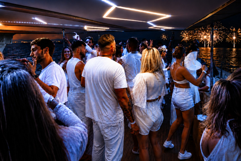 Protaras: Halloween Fancy Dress - 70s, 80s & 90s DJ Sunset TRANSFER & CRUISE