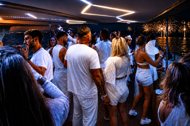 Protaras: Halloween Fancy Dress - 70s, 80s & 90s DJ Sunset TRANSFER & CRUISE