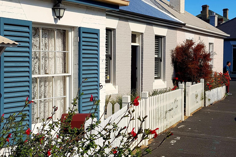 Hobart: Salamanca and Battery Point Guided Walking Tour