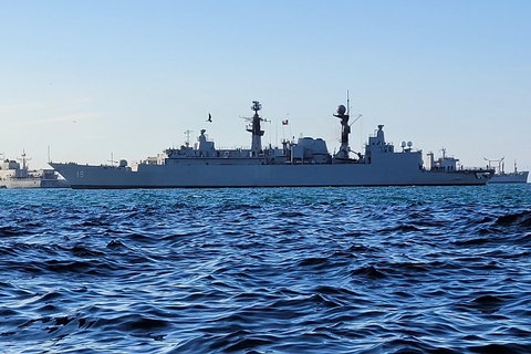 Boat ride through Valparaiso Bay Boat ride through the bay of Valparaíso