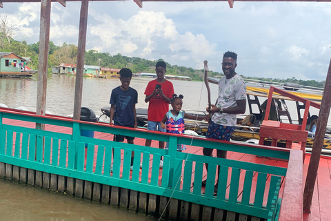 Manaus: Meeting of the Waters Private Bootstour