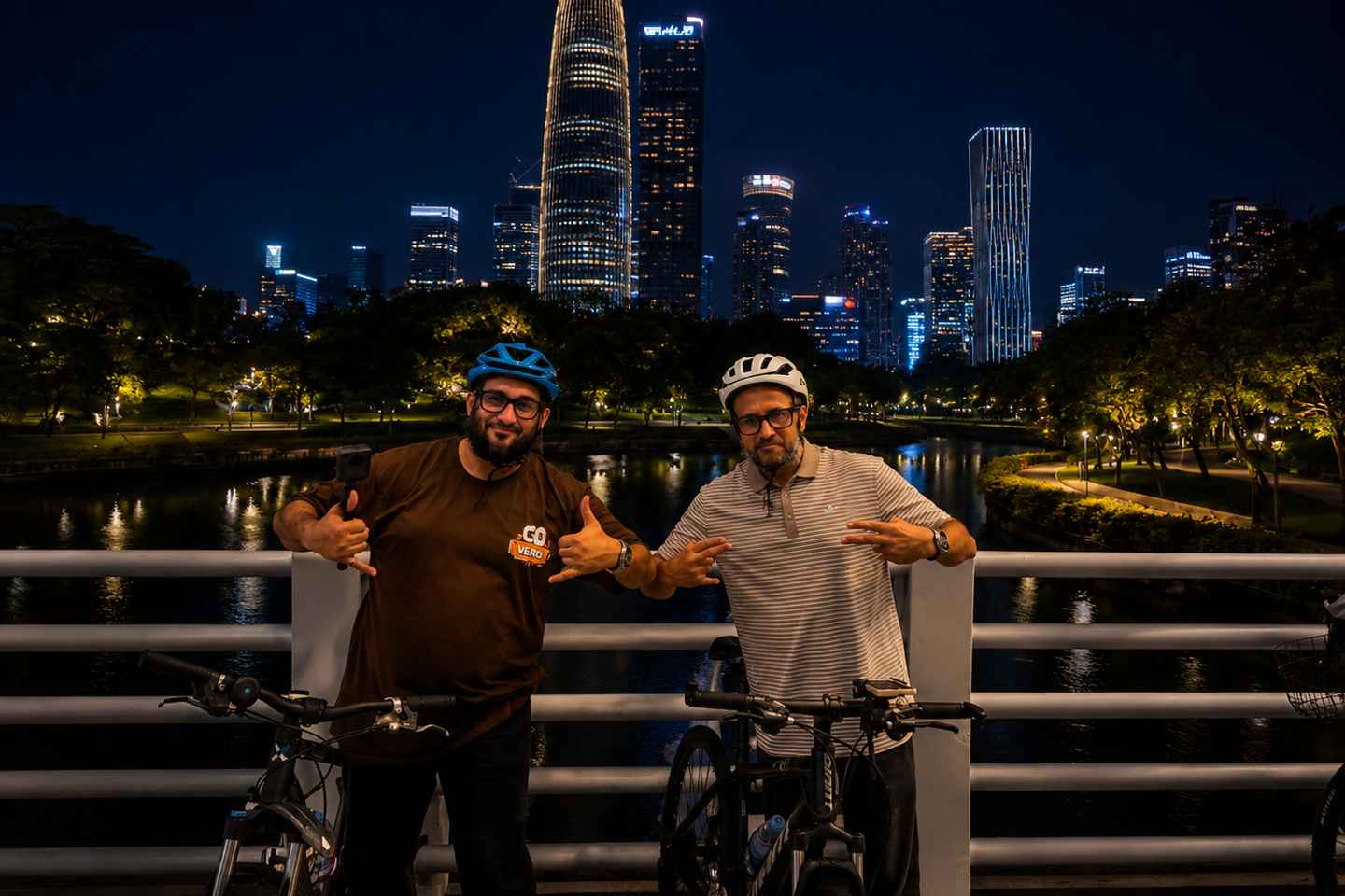 Shenzhen Guided Bike Tour: Cycling at Night From City to Sea